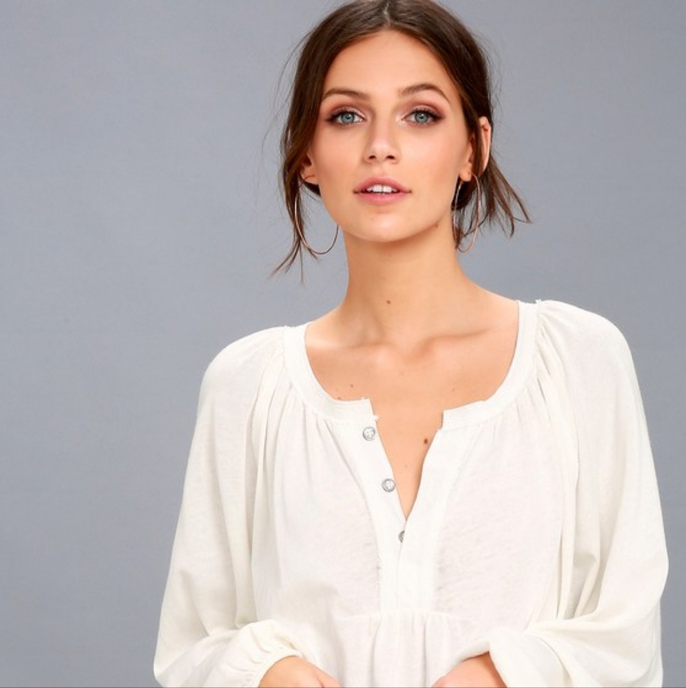 We The Free Acadia Henley Top small NWT